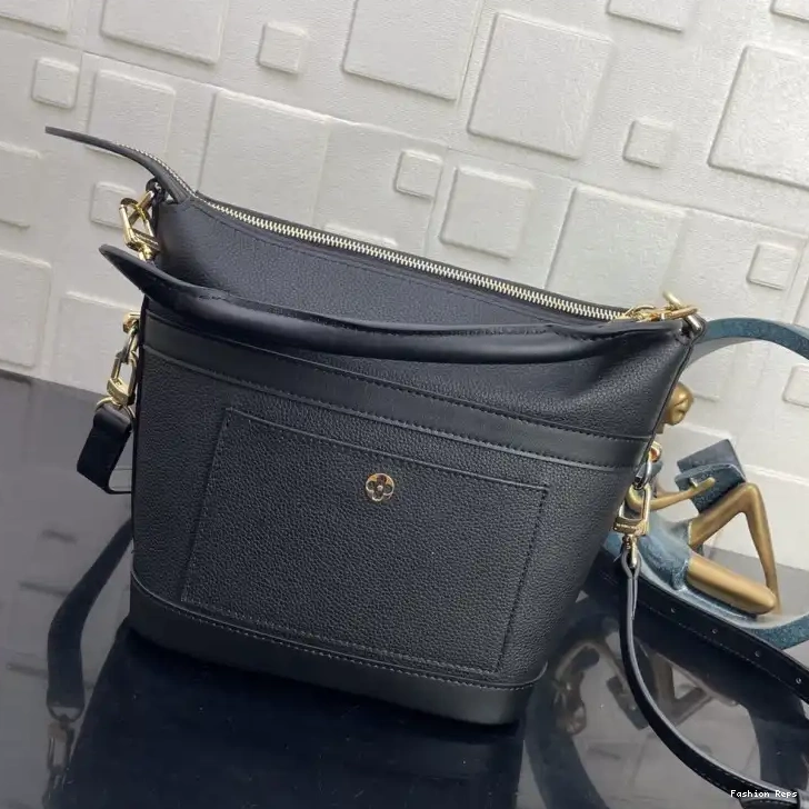 Fashion Reps LV 2107YA0097 Bags 0523